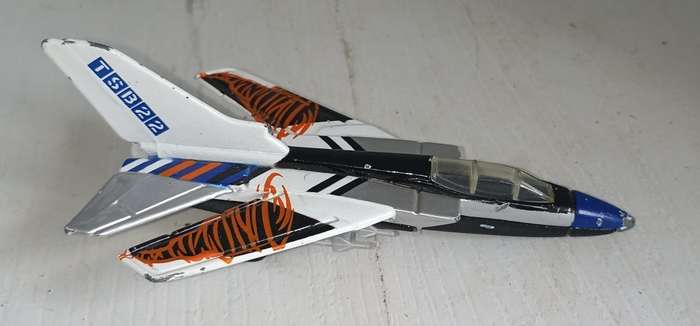 Vintage Matchbox 2000 Tornado S 22 Fighter Plane-need front wheel