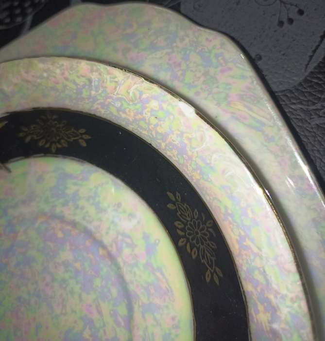 Mother of Pearl, Gold Embossed 24 piece Joyale Fine China Hand Pained Patt.no 9153 Tea set no 2