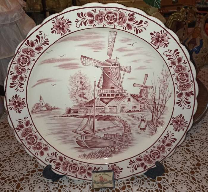 Big dia. 41 cm Royal Crown Pink Delft round Porcelain plate good condition