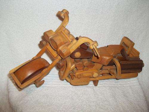 BIG (400 mm X 220 mm) HANDMADE WOODEN  MOTORBIKE - LOTS OF LOVELY DETAIL