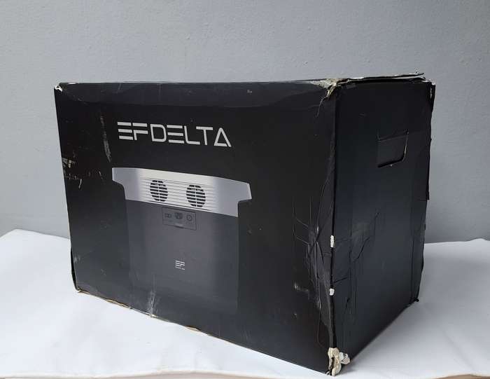 EcoFlow DELTA 1260Wh Portable Power Station-Box Damaged