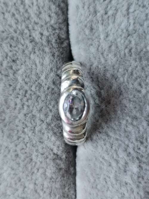 DISCOUNT!! Silver Solitaire Ring