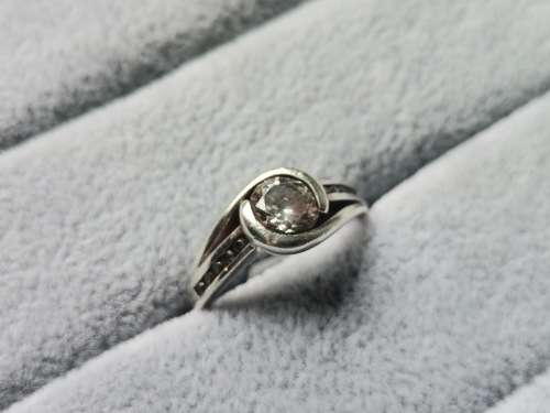 DISCOUNT!! Unique Silver Ring