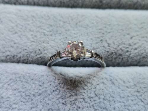 DISCOUNT!! Detailed Silver Ring
