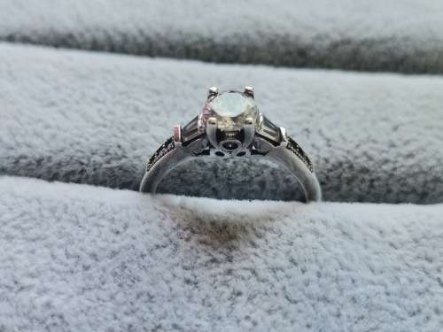 DISCOUNT!! Detailed Silver Ring