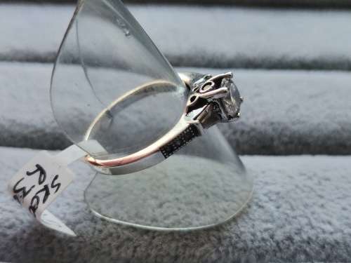 DISCOUNT!! Detailed Silver Ring