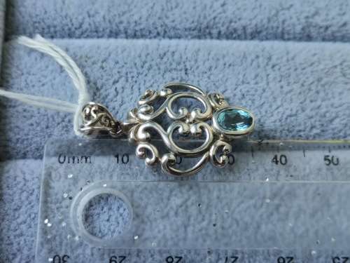 Discount!! Detailed Silver Topaz Pendant