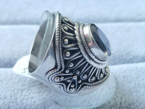 Discount!! Detailed Silver, Smokey Quartz Ring