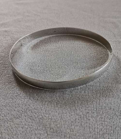 **R1 Auction**  Flat Silver Bangle