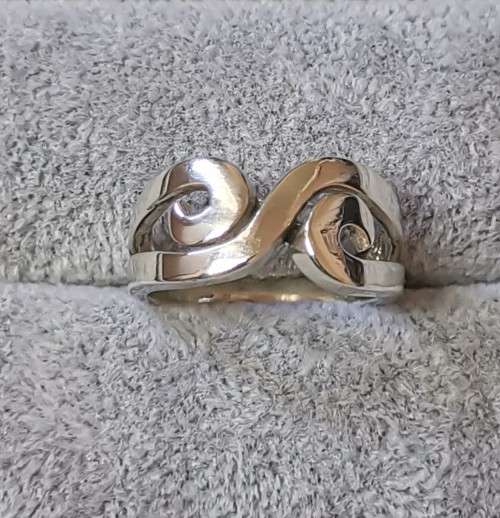 DISCOUNT!!! Unique Silver Ring