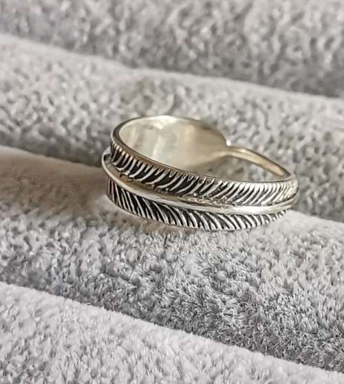 DISCOUNT!!! Silver Feather Ring