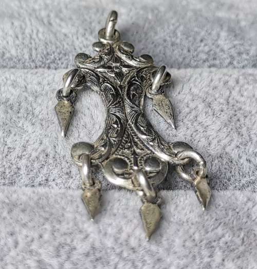 DISCOUNT!!! Unique Silver Pendant