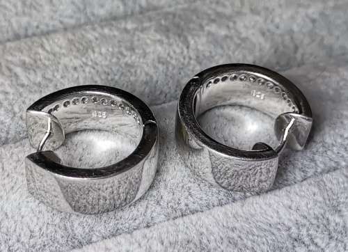 DISCOUNT!!! Silver Hoop Earrings