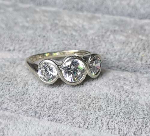 DISCOUNT!!! Silver Trilogy Ring