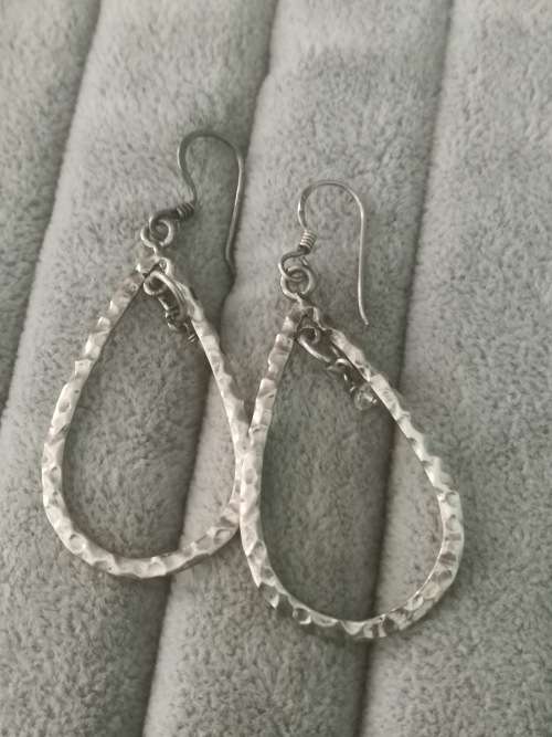 Discount!!! Silver Teardrop Earrings
