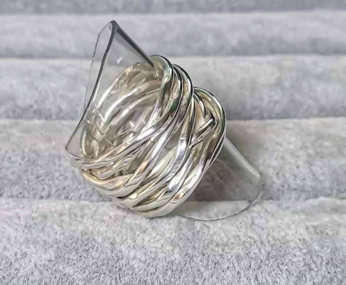 Unique Silver Ring