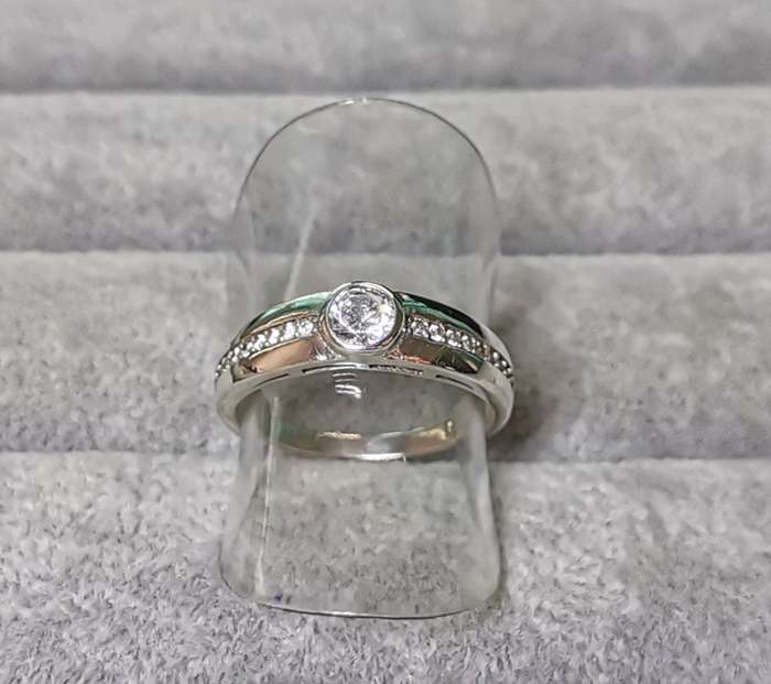 Gorgeous Silver Ring