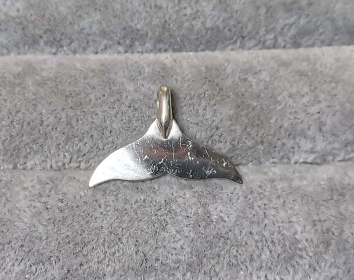 Silver Whale Pendant