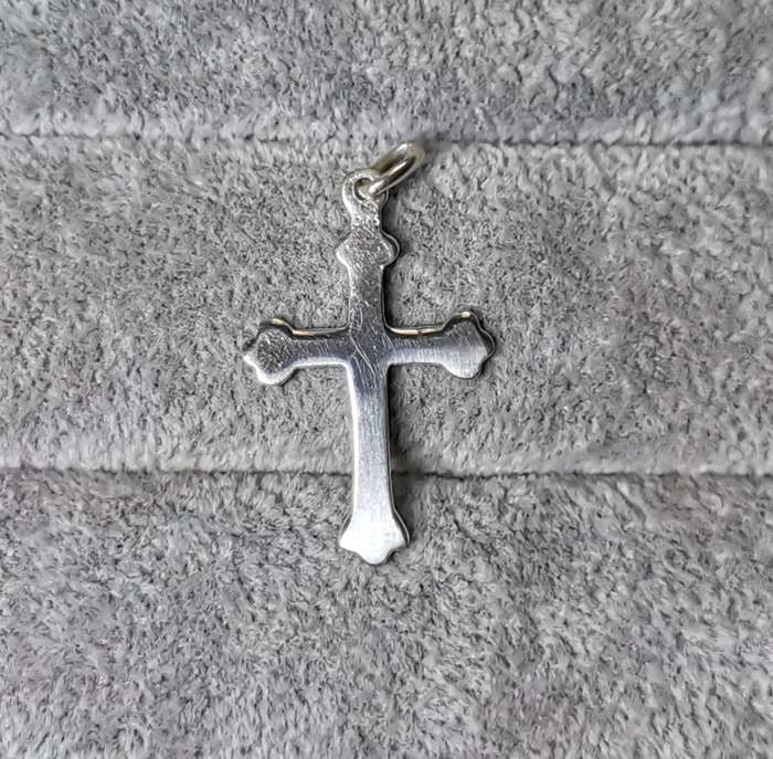 Cute Silver Cross Pendant