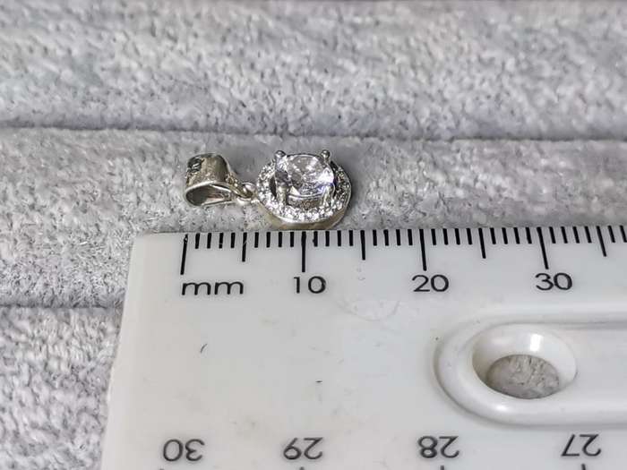 Dazzling Silver Pendant