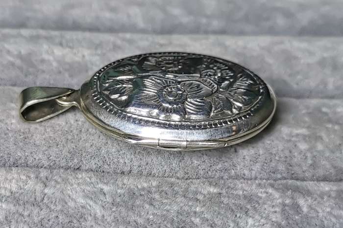 Silver Locket Pendant