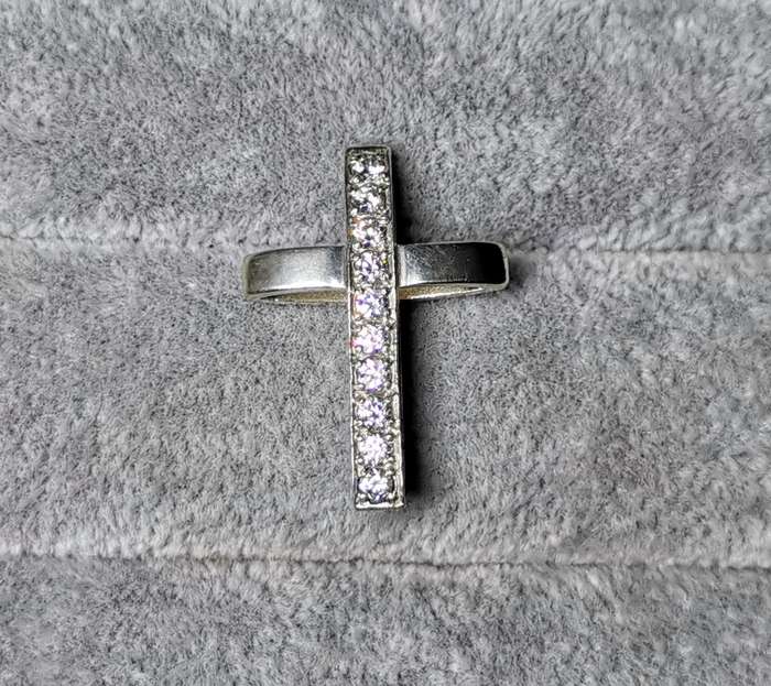 Silver Cross Pendant