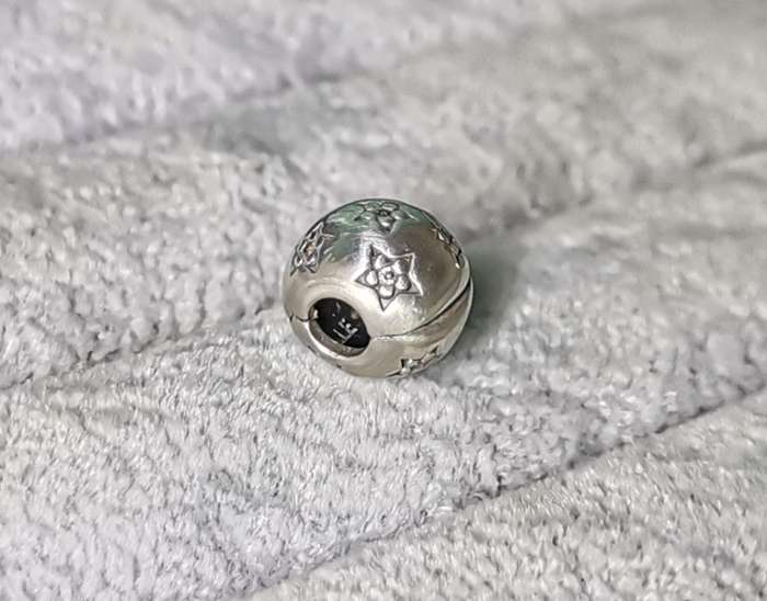 Pandora Twinkle Twinkle Clip Charm