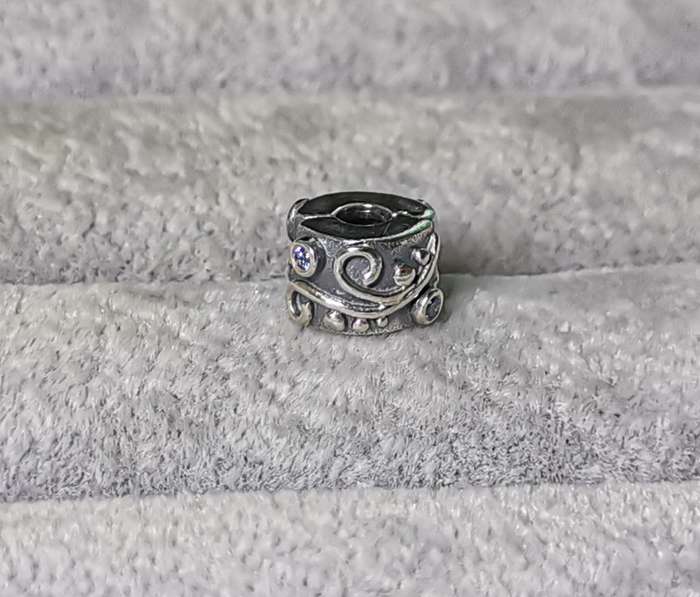 Pandora Tendril Blue Clip Charm