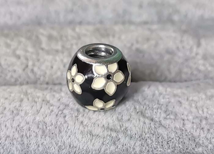 Pandora Mystic Flower Charm