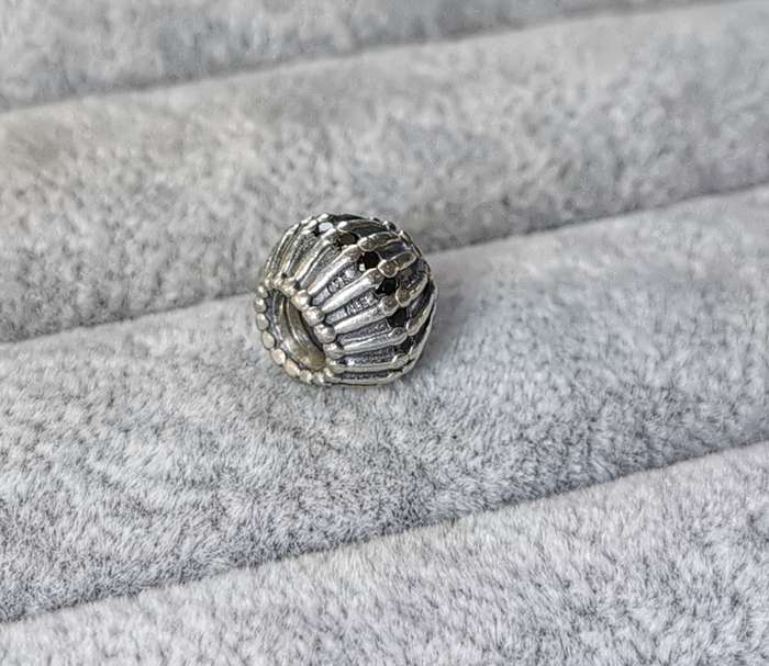 Pandora Showstopper Charm