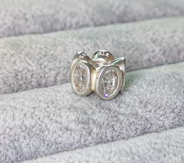 Pandora Oval Lights Charm