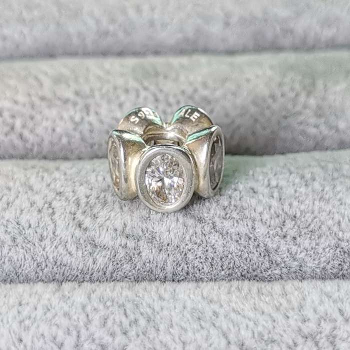 Pandora Oval Lights Charm