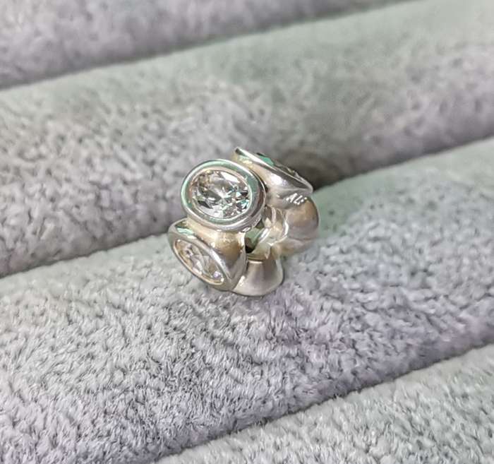 Pandora Oval Lights Charm