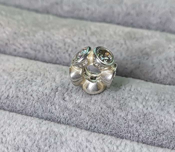 Pandora Oval Lights Charm