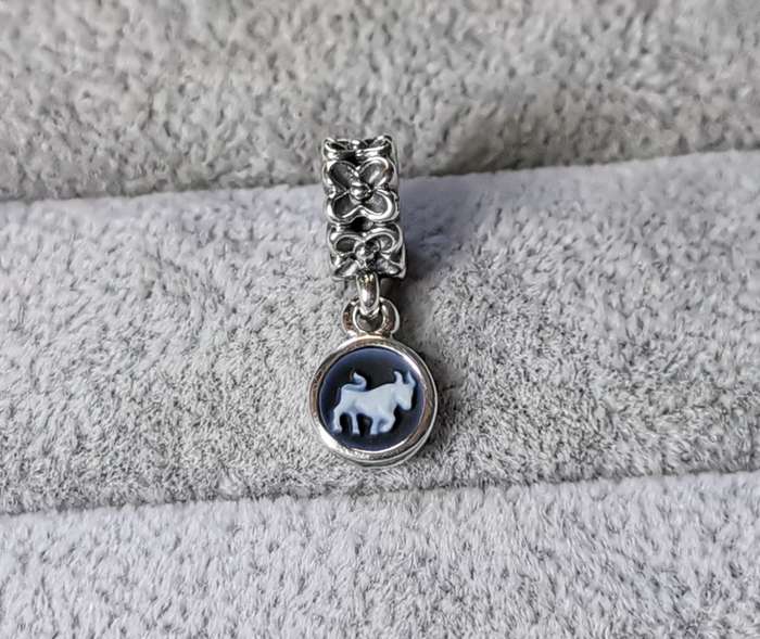 Pandora Agate Cameo Taurus Charm
