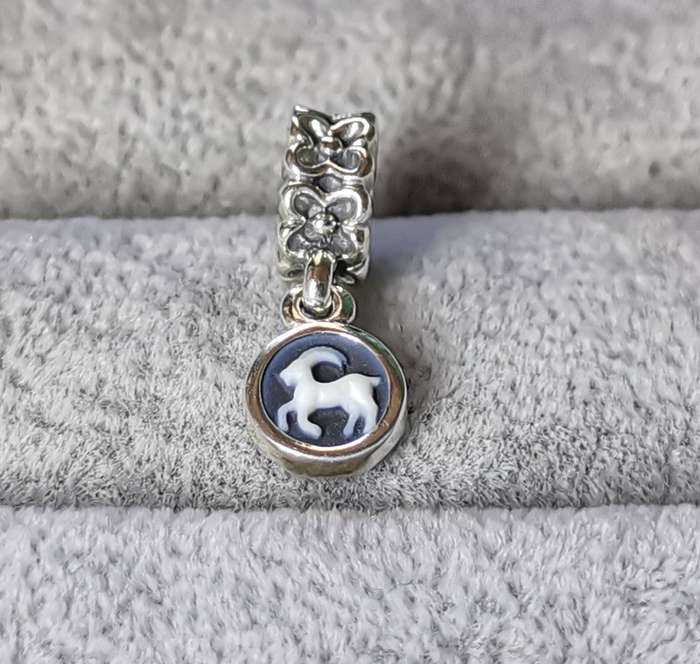 Pandora Capricorn Agate Cameo Charm