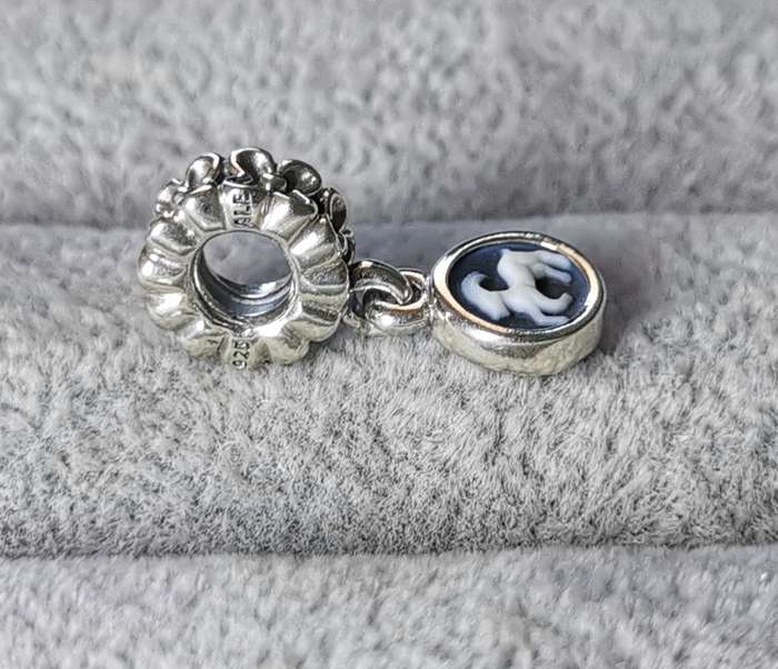Pandora Capricorn Agate Cameo Charm