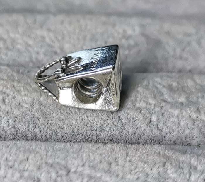 Pandora Shopping Bag Charm