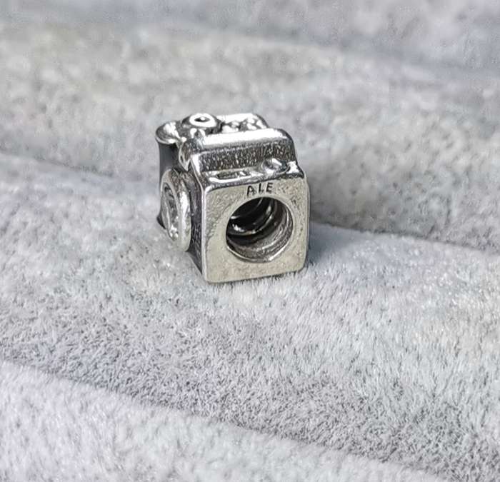 Pandora Sentimental Snapshots Camera Charm
