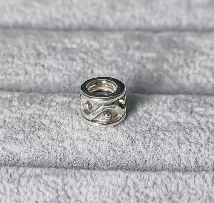 Pandora Waves and Dots Charm