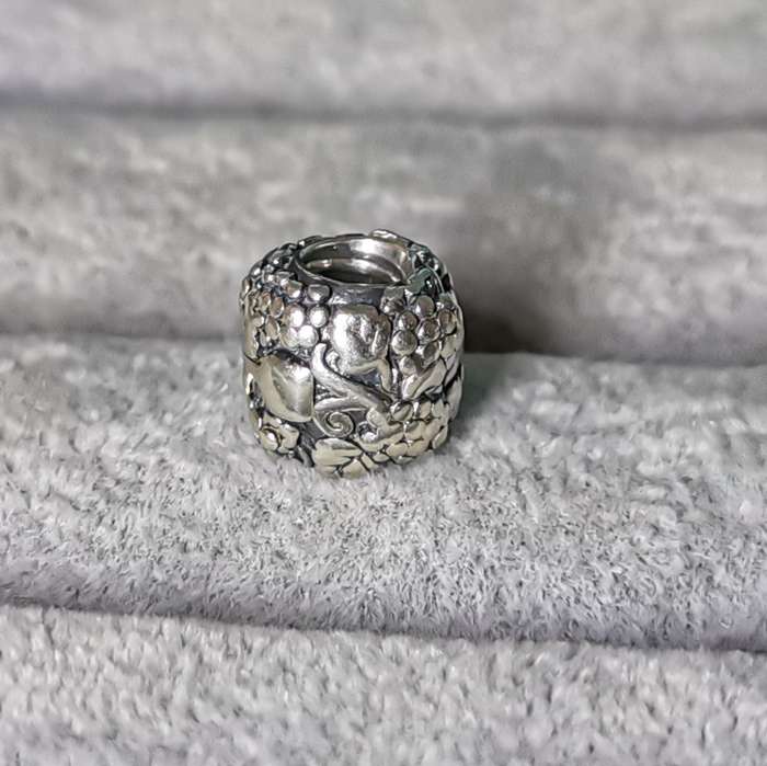 Pandora Vino Wine Charm