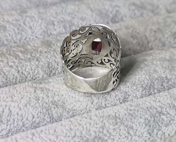 Gorgeous Silver Ring