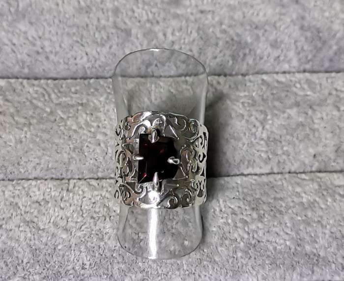 Gorgeous Silver Ring