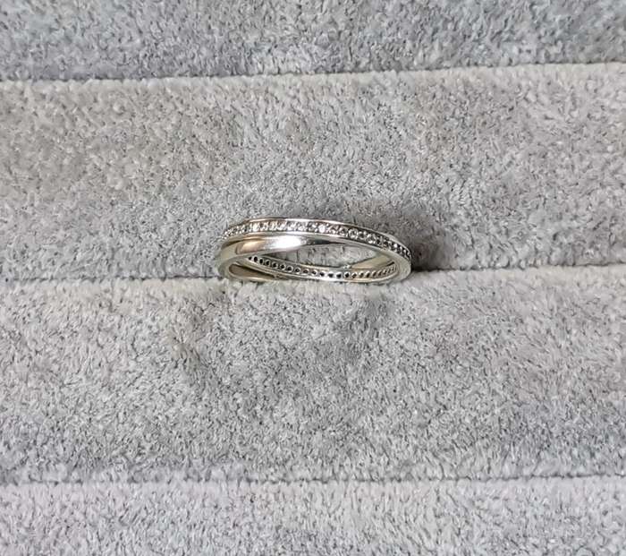 Silver Interlocked Ring