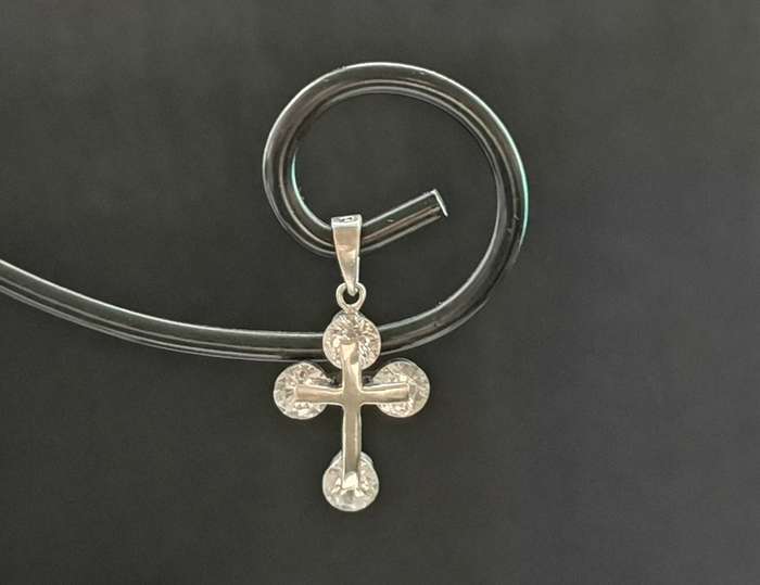 Dazzling Silver Cross Pendant