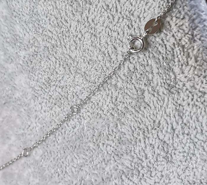 Adorable Silver Giraffe Necklace