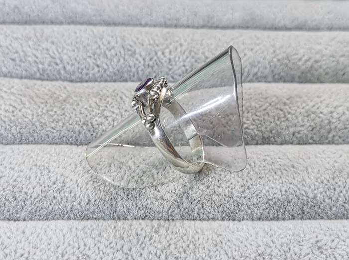 Stunning Silver Ring