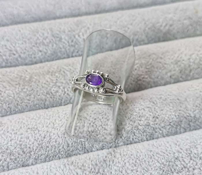 Stunning Silver Ring