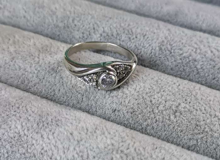 Stunning Silver Ring