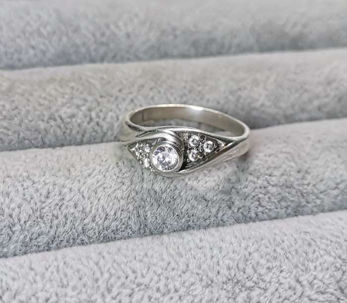 Stunning Silver Ring